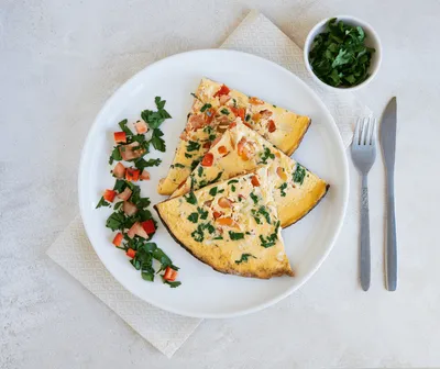 LARGE - Cheese and Vegetable Morning Omelette — 36g protein chef-made ready meal delivered by Foober