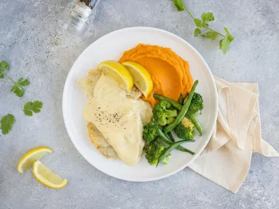 LARGE - Lemon Dijon Fish with Sweet Potato Mash and Vegetables — 36g protein chef-made ready meal delivered by Foober