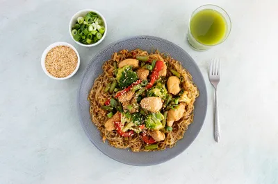 PUMPED - Teriyaki Chicken Stir Fry — 46g protein chef-made ready meal delivered by Foober