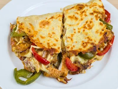 Tex Mex Chicken Fajita — 49g protein chef-made ready meal delivered by Foober